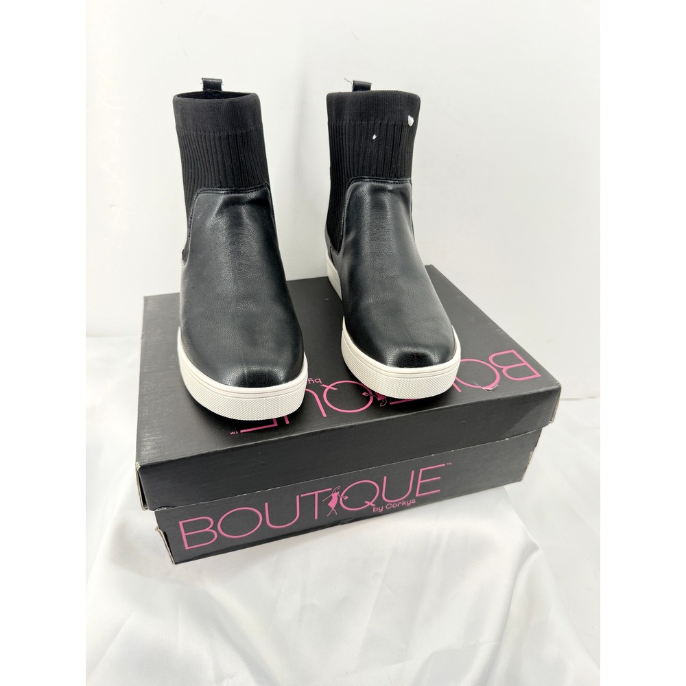 Boutique by Corkys Sweater Weather Women 9 Black Faux Leather Knit Ankle Boots